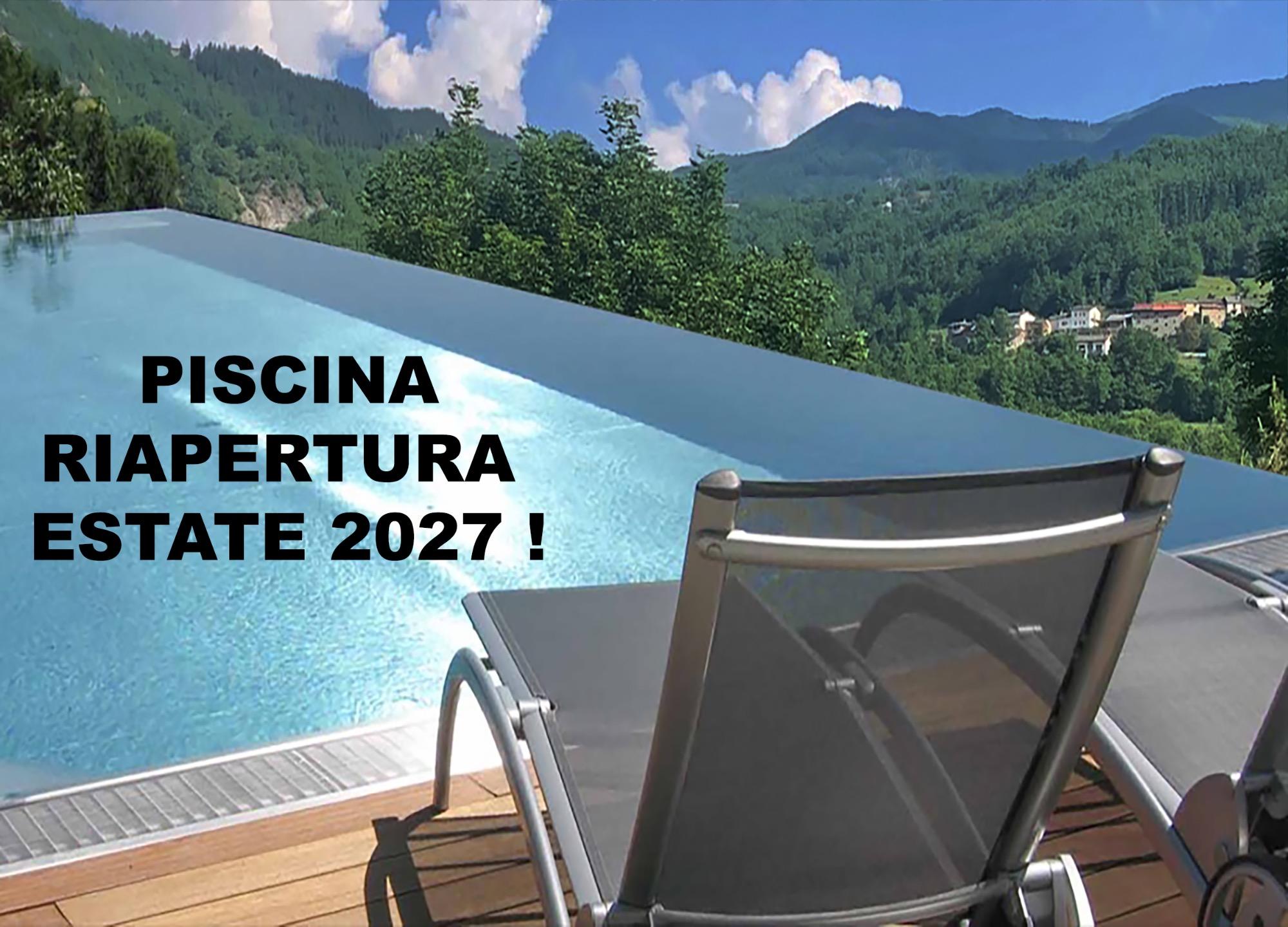 PISCINA infinity, panoramica con idromassaggi ( in estate )