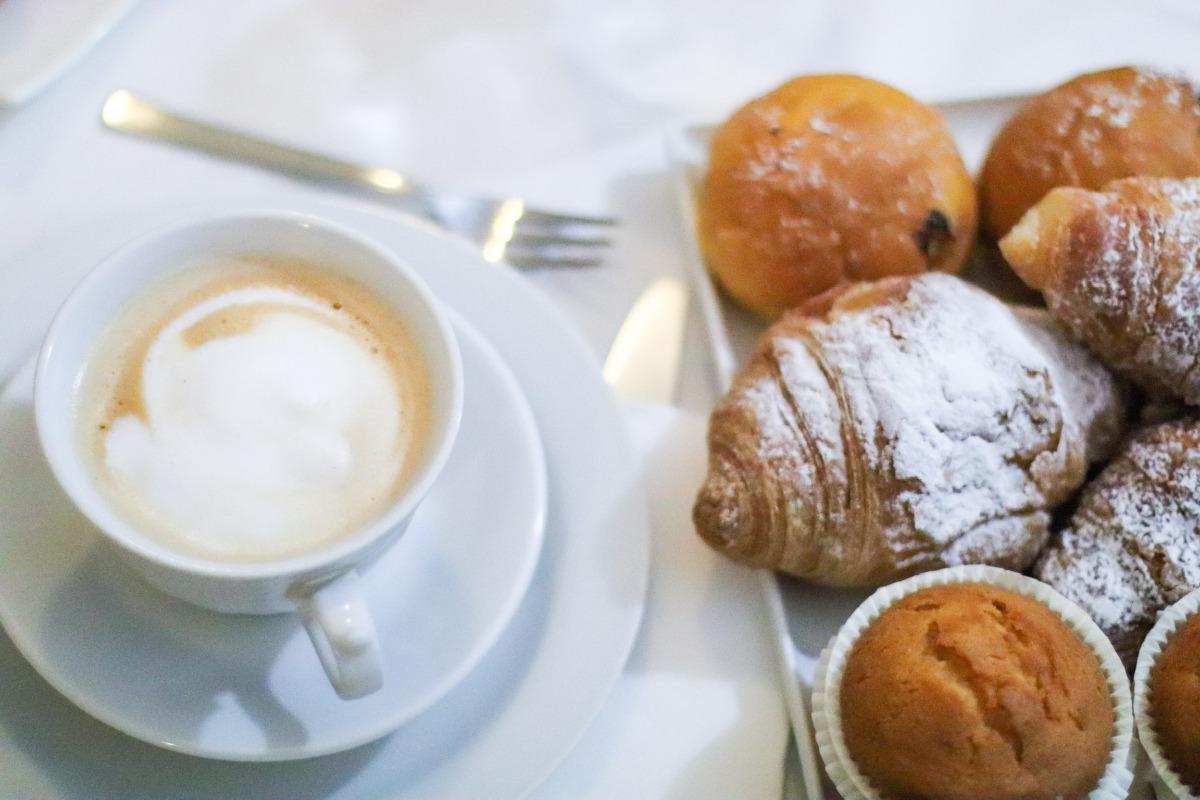 La colazione di VILLA AURORA