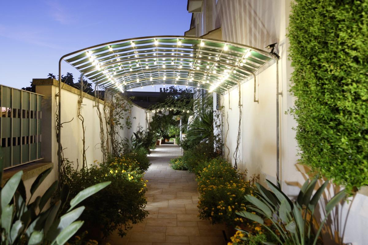 viale ingresso B&B
