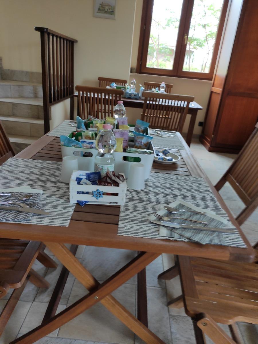 La colazione di B&B VILLA MARIANNA