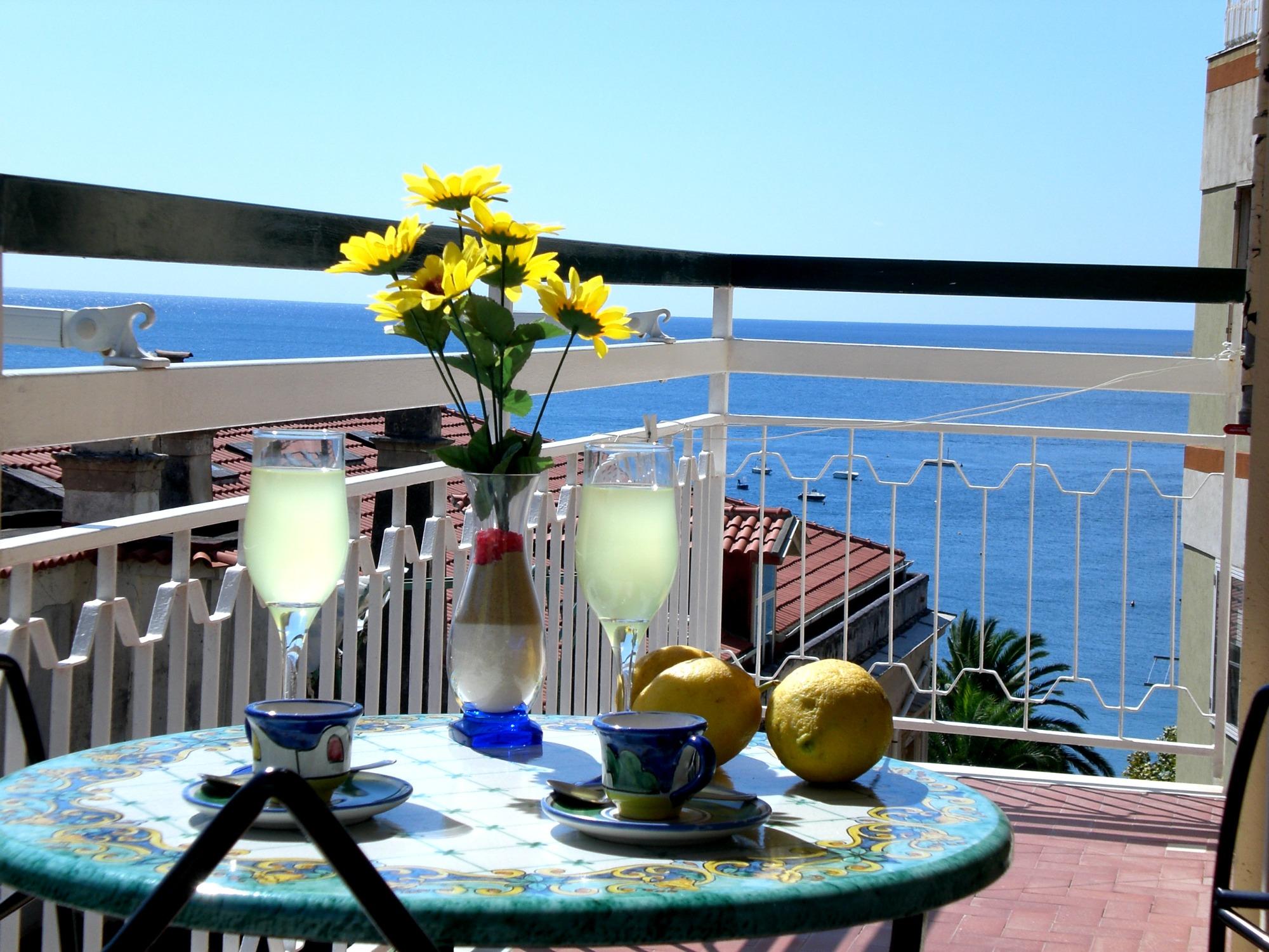 vista dal balcone dell'appartamento