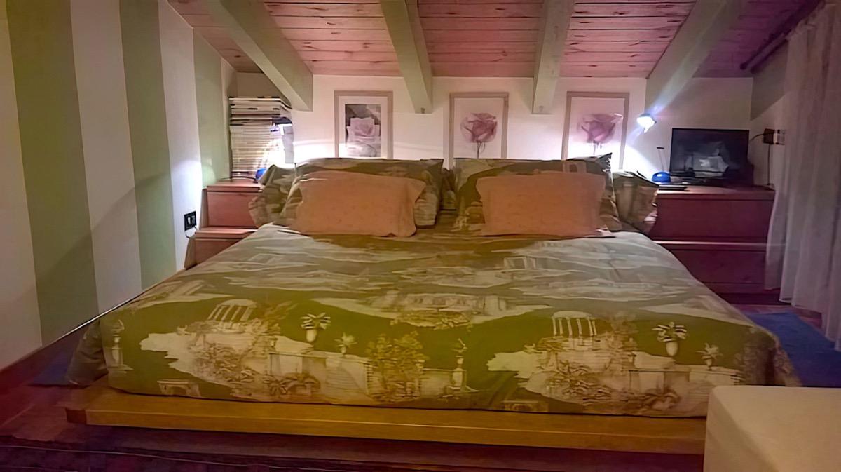 Camera matrimoniale n. 2 della suite.