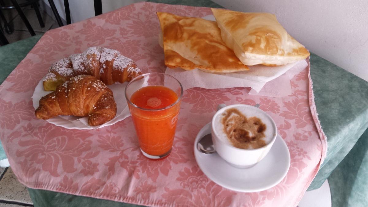 La colazione di LA CASA DEL VIANDANTE