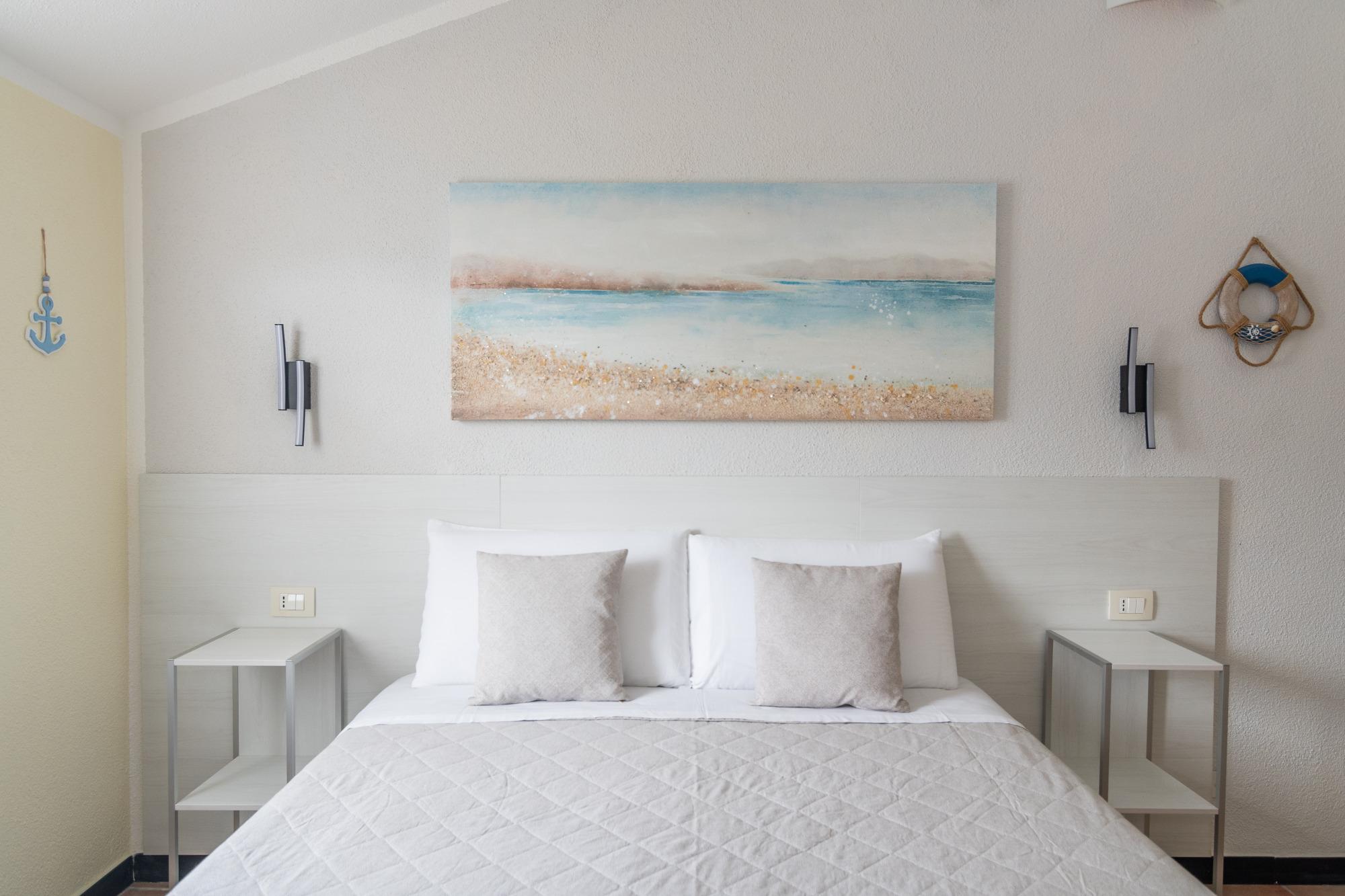 camera matrimoniale bb vignola levanto, letto matrimoniale