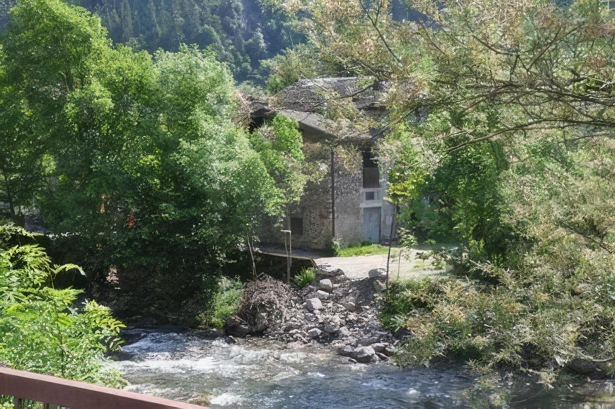 Image 9