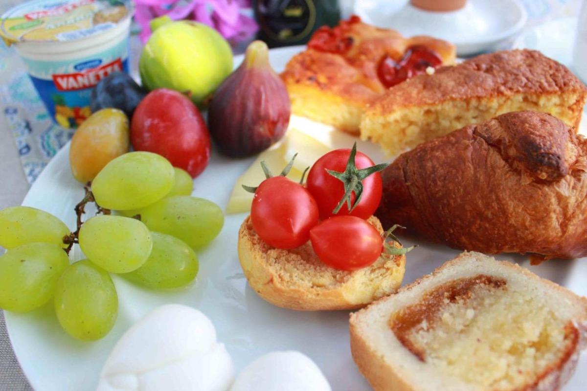 La colazione di MASSERIA TRULLO SOVRANO EXCLUSIVE B&B