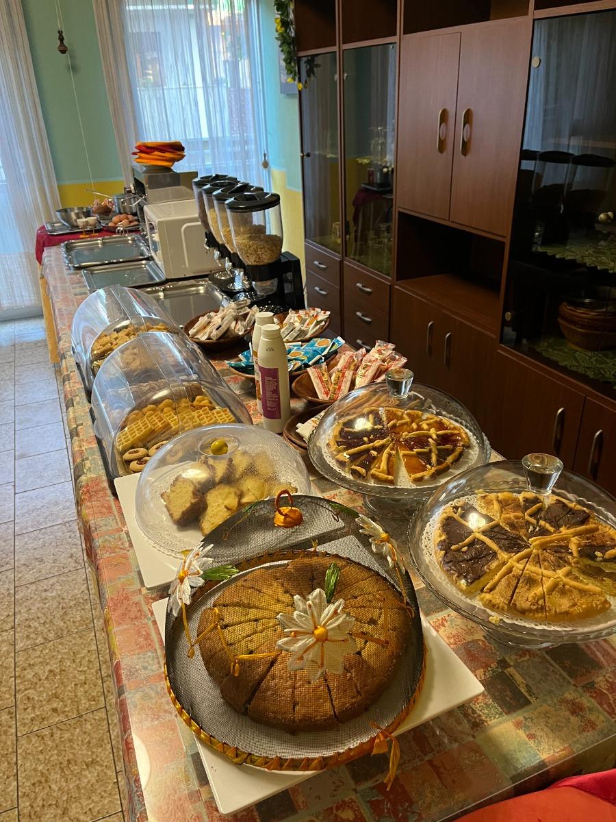 La colazione di HOTEL WEGA ***