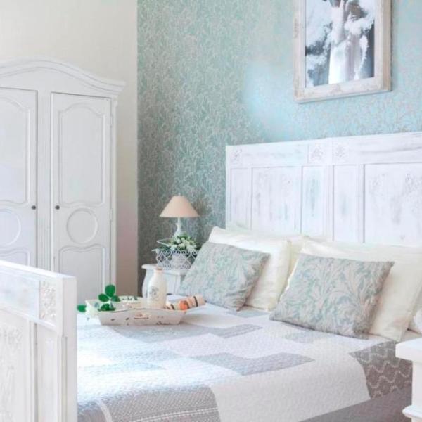B&B 30
