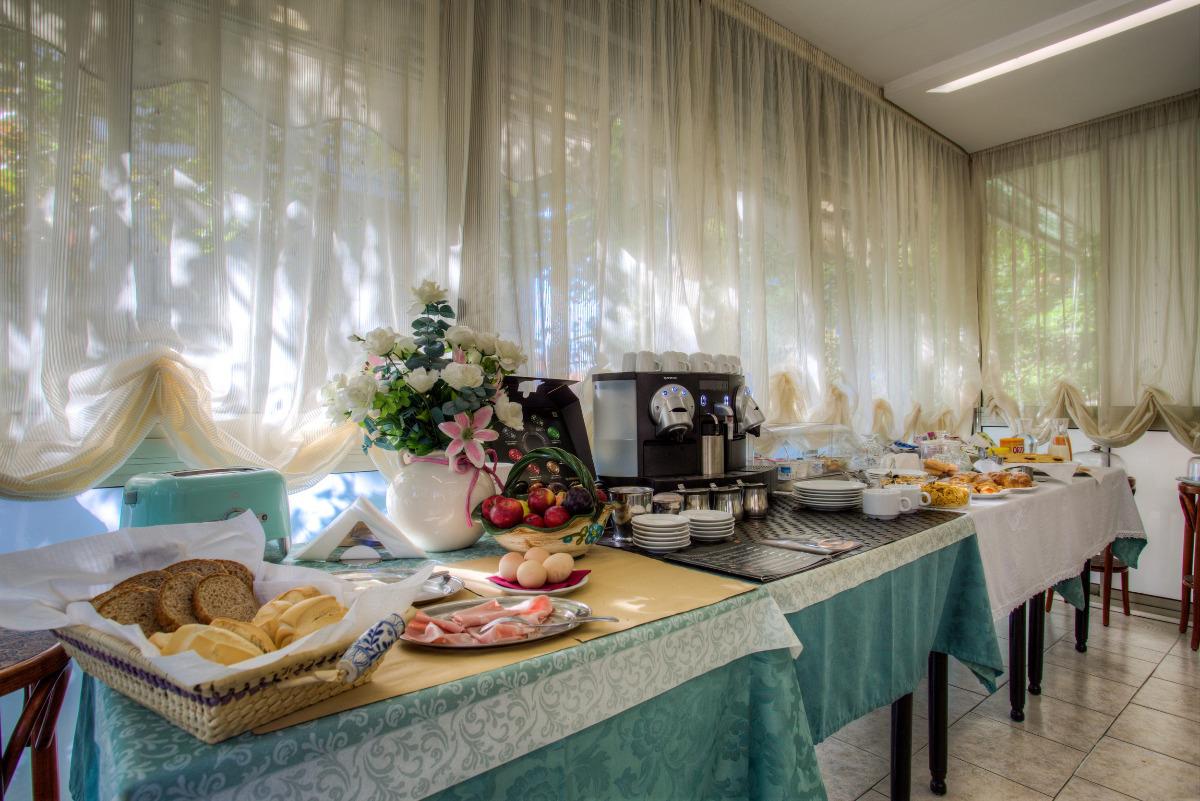 La colazione di ALBERGO VILLA LUCIA