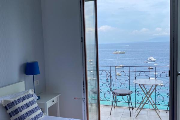 Capri Inn
