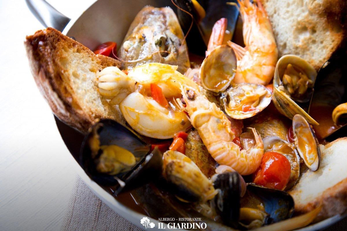 Il ristorante di ALBERGO IL GIARDINO