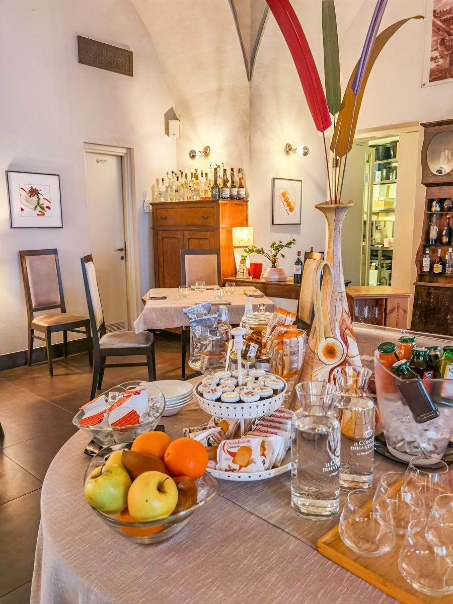 La colazione di LA FINESTRA SULLA REGGIA