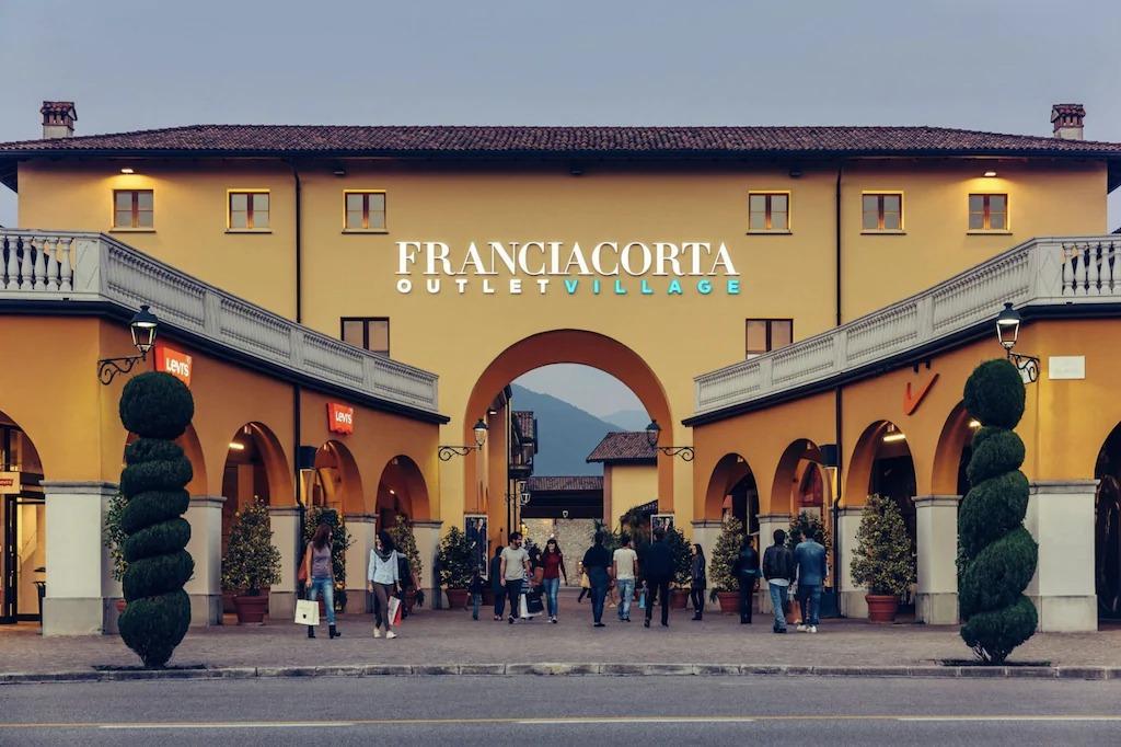 shopping Franciacorta Outlet