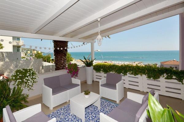 Lido delle Ginestre