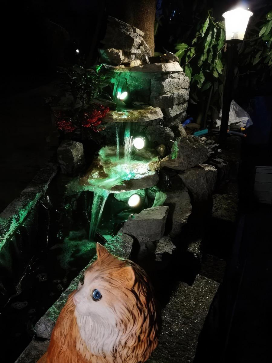 Cascata all'ingresso del b&b