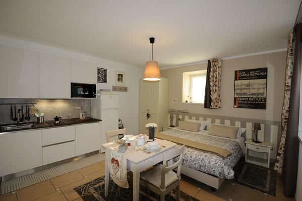 Bed & Book Casa Novecento