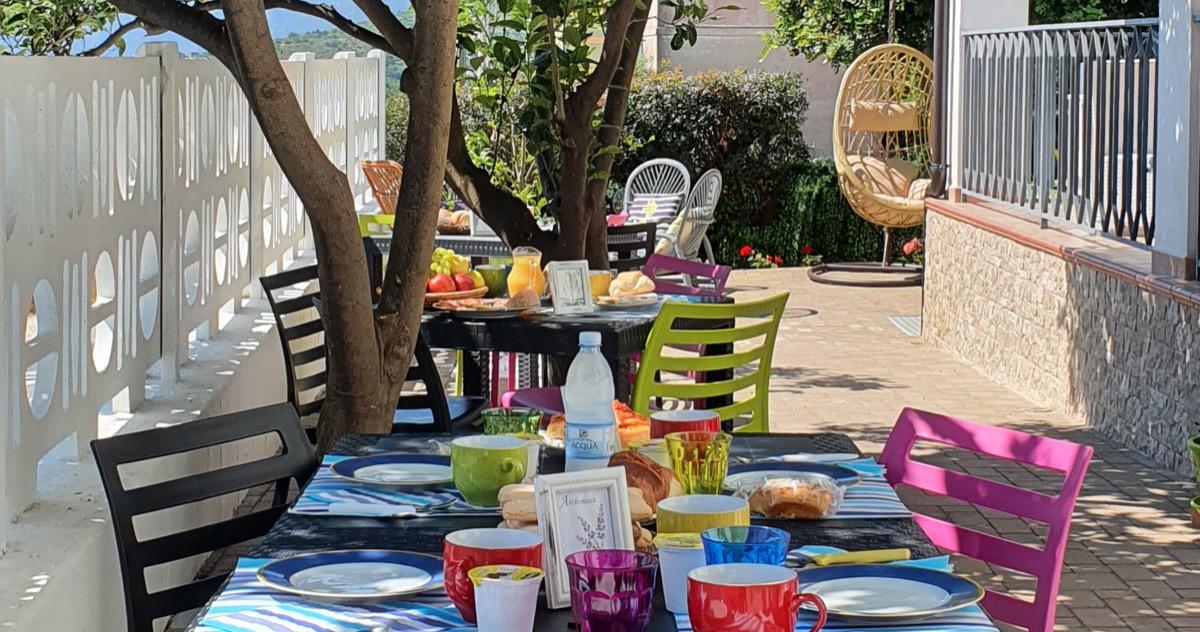 La colazione di B&B LE GINESTRE