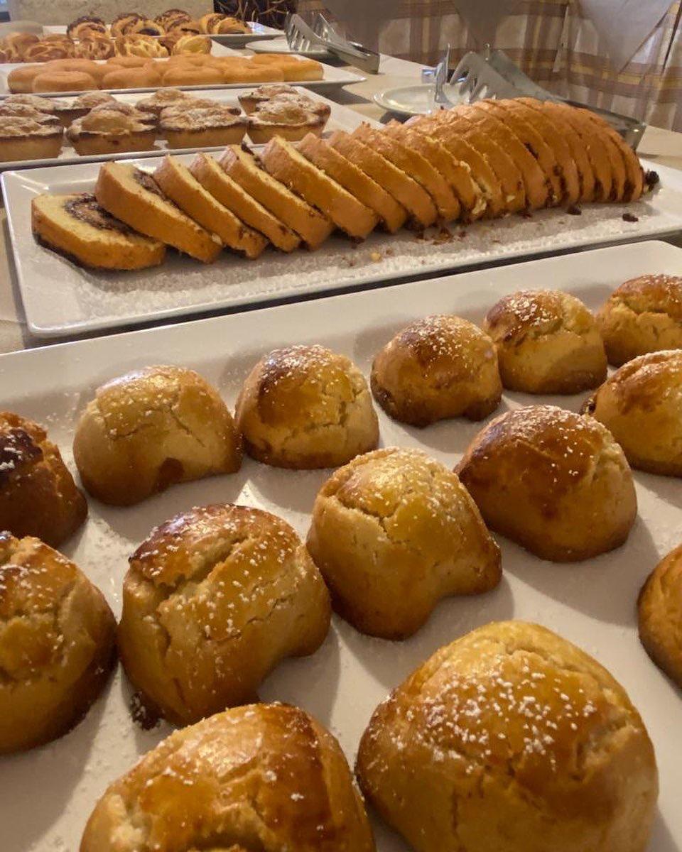 La colazione di HOTEL COSTA D'ORO