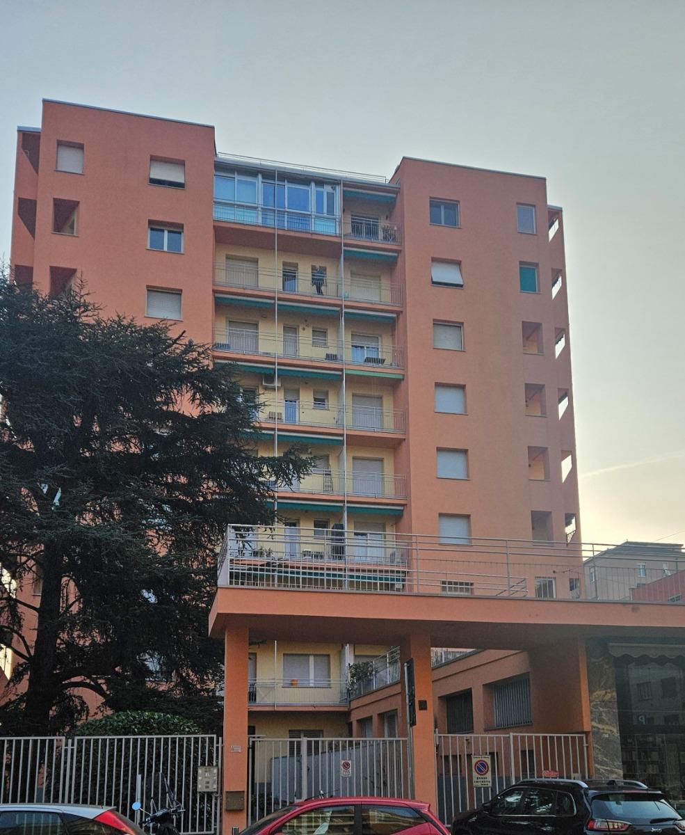 Vista esterna condominio, facciata rifatta anno 2024
