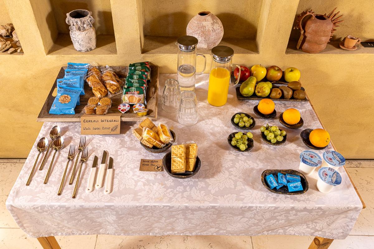 La colazione di B&B AL CANTICO