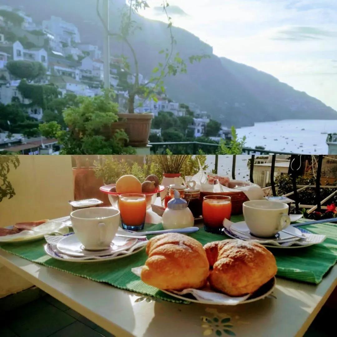 La colazione di B&B VENUS-INN RESIDENCE