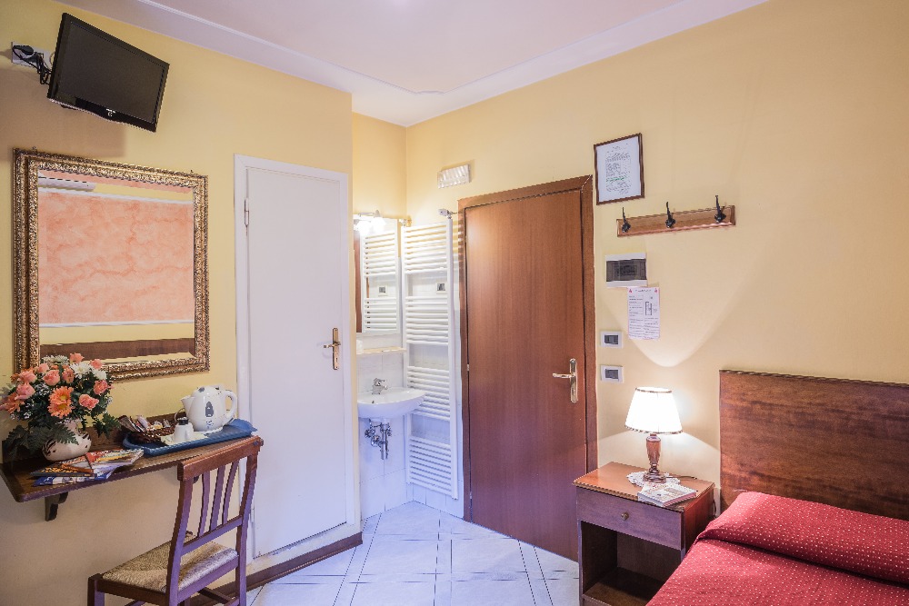 B&B Soggiorno Alessandra Firenze - en B&B Soggiorno Alessandra Firenze - en