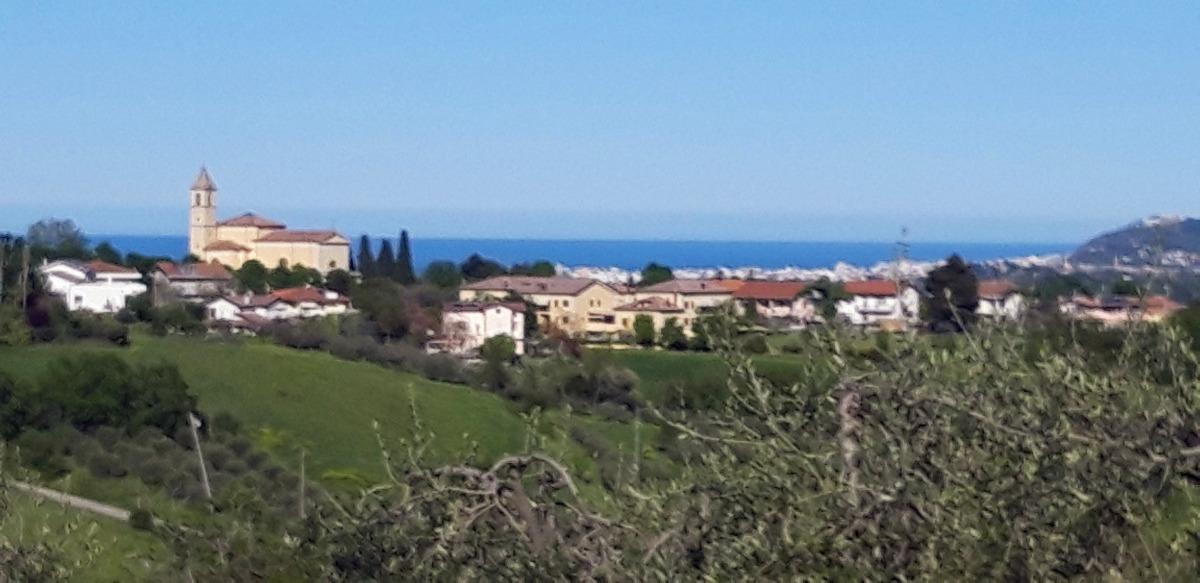 Panorama dalla collina di Misano Monte al mare