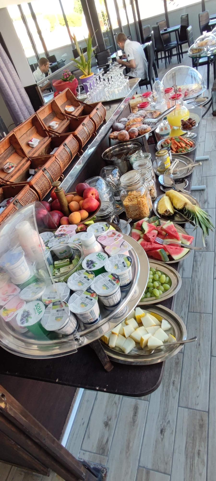 Hotel Memory Rimini petit dejeneur jusqua 12h