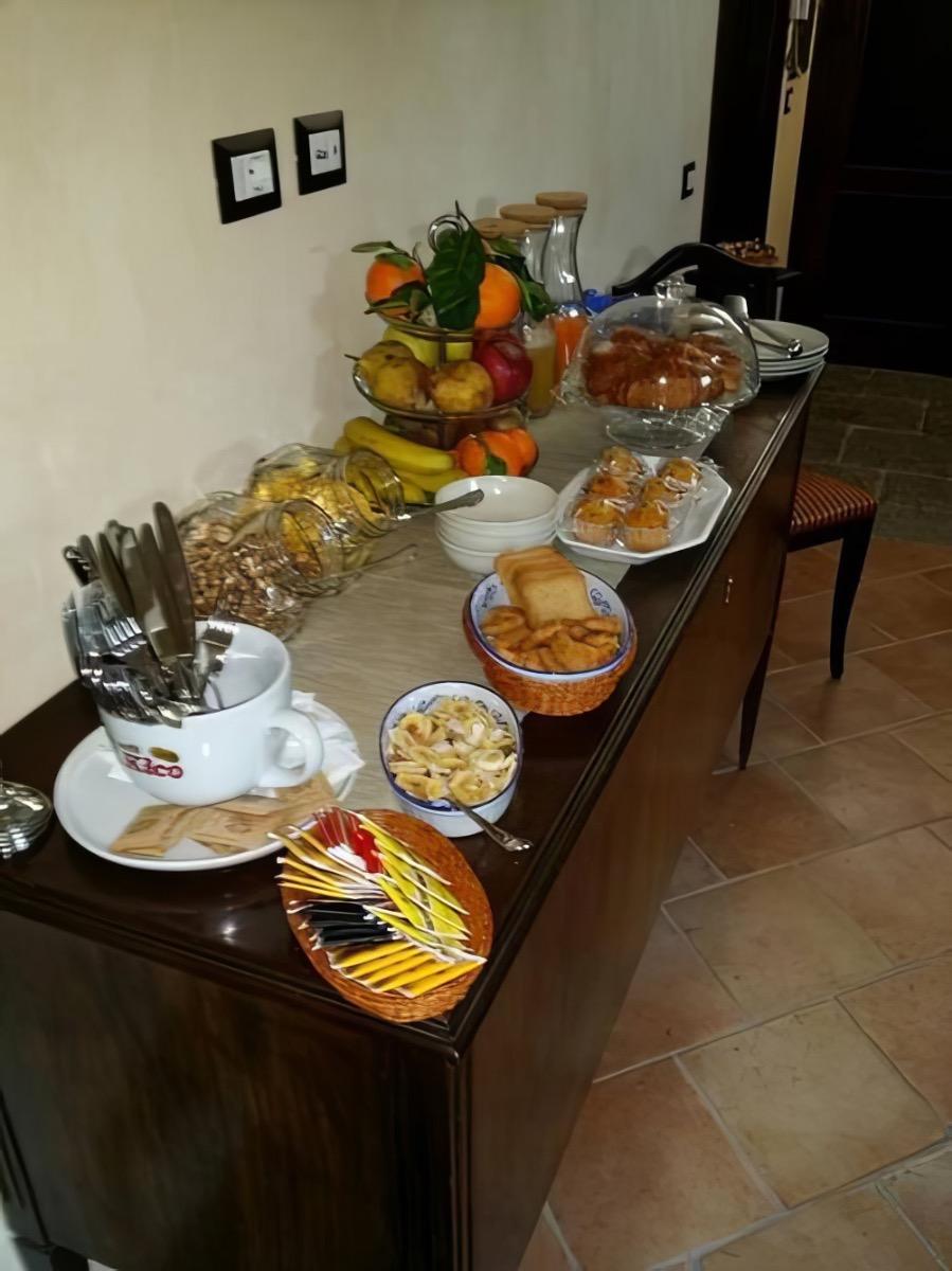 La colazione di B&B LA MAGNOLIA