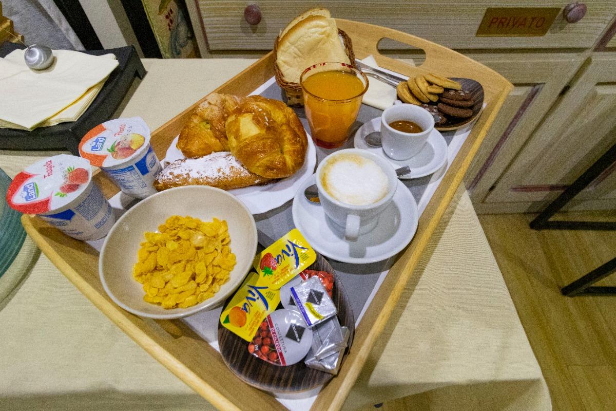 La colazione di CICERONE GUEST HOUSE