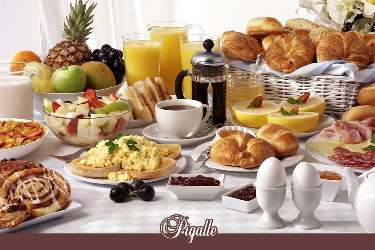 La colazione di HOTEL PIGALLE