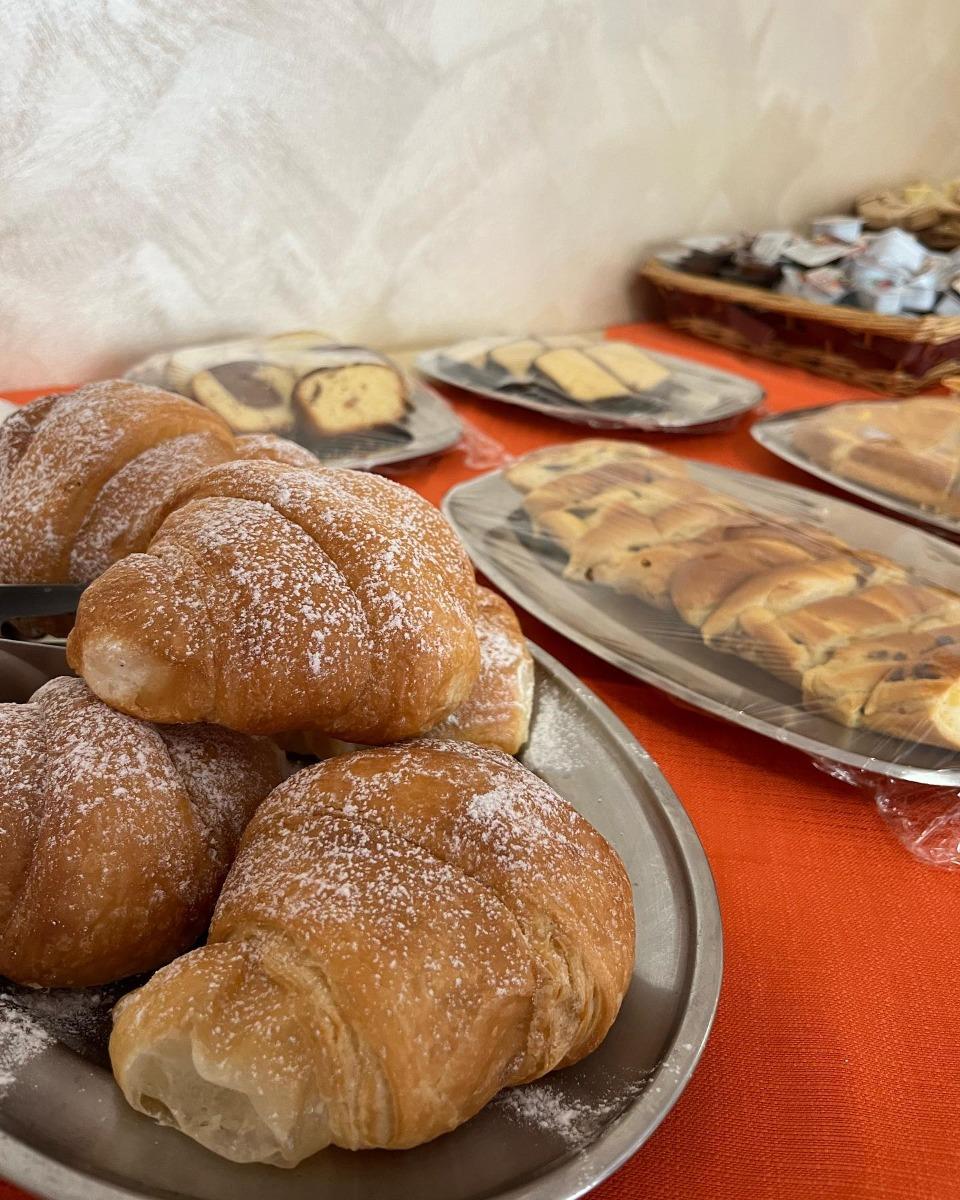 La colazione di HOTEL PIGALLE