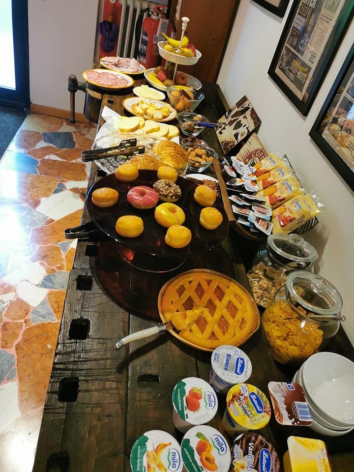 La colazione di LUCI A SAN SIRO