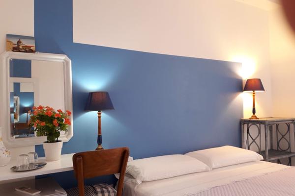 In Fondo alla Via