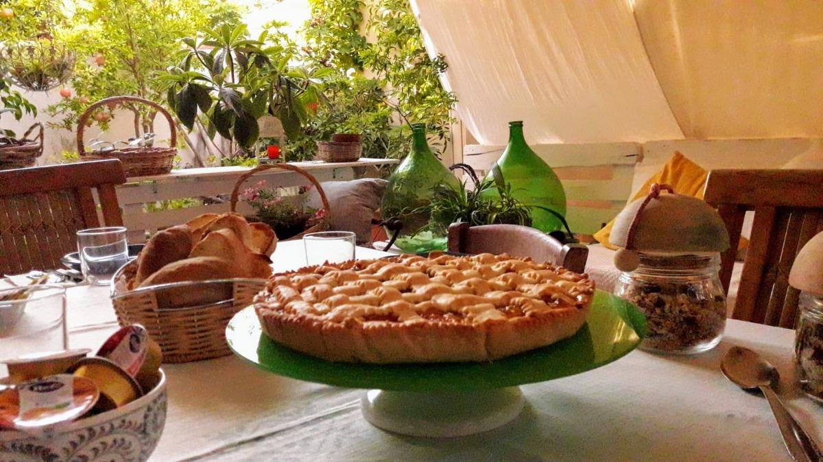 La colazione di IN FONDO ALLA VIA