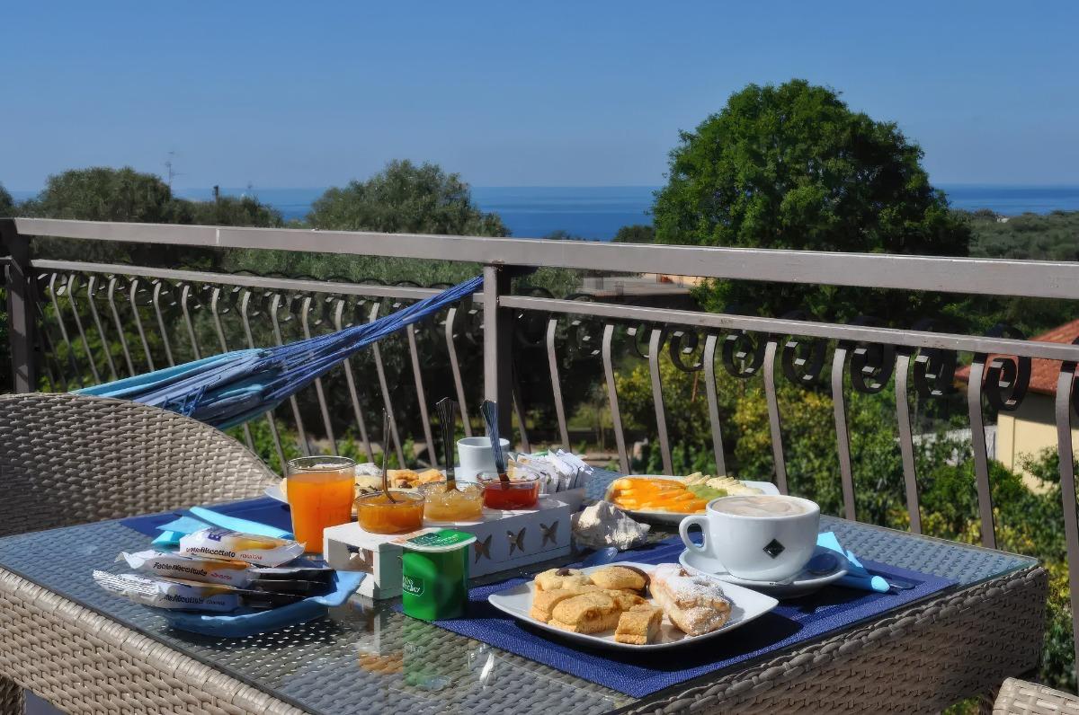 La colazione di B&B PARCO GIADA