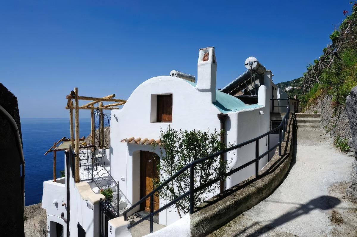 Ingresso Masseria, e camera Panetteria