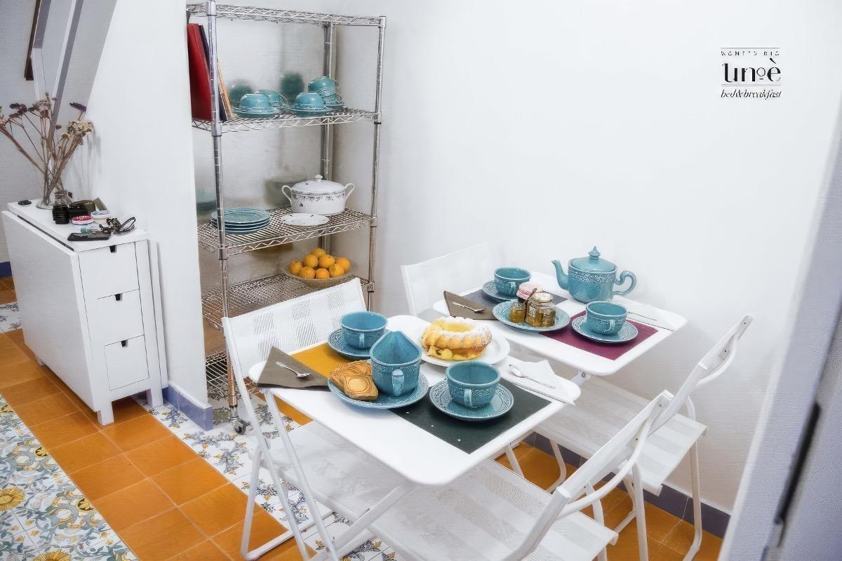 La colazione di MONTEDIDIO UNOÈ B&B