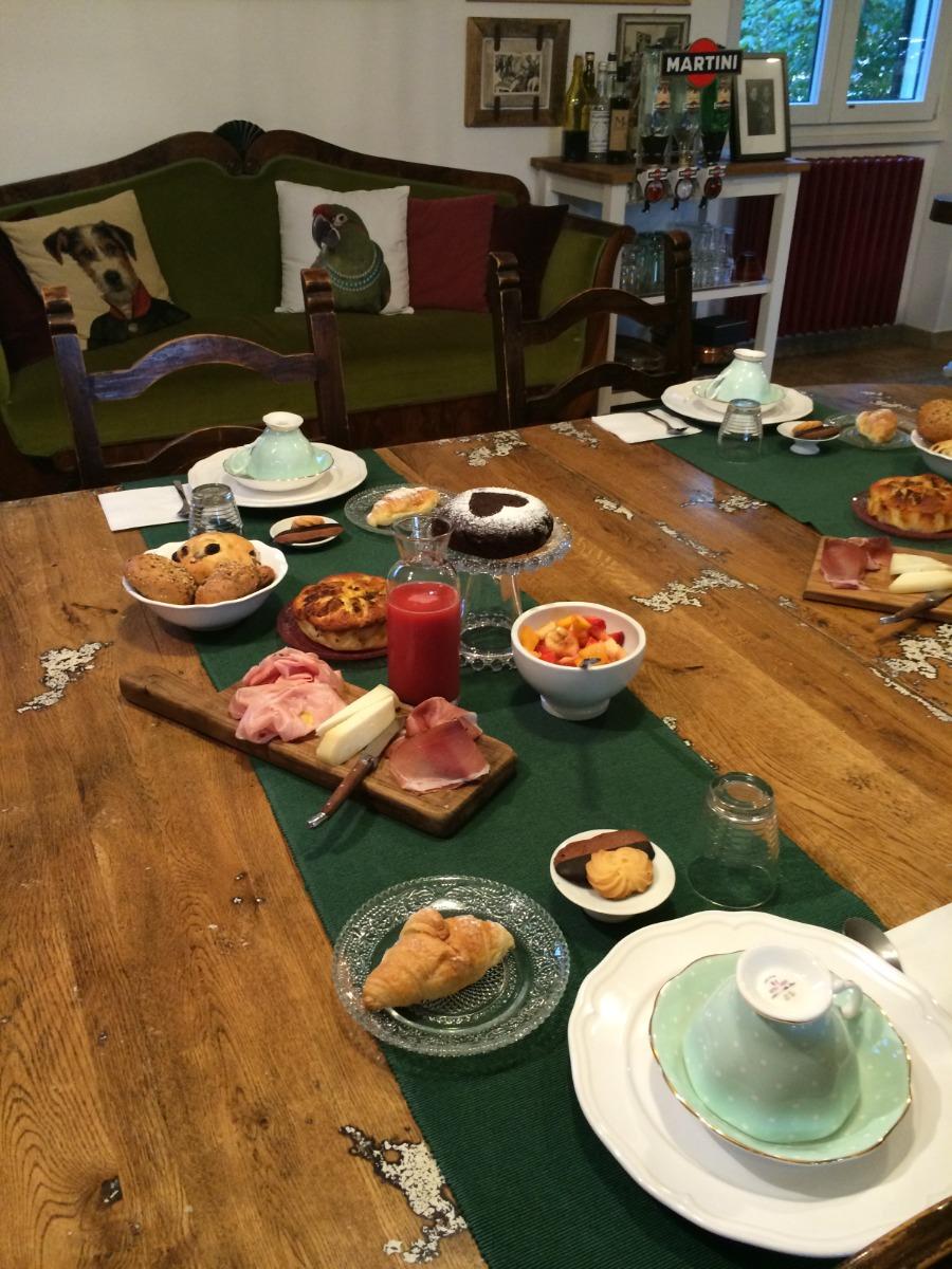 La colazione di B&B ATMOSFERA DI STAGIONE