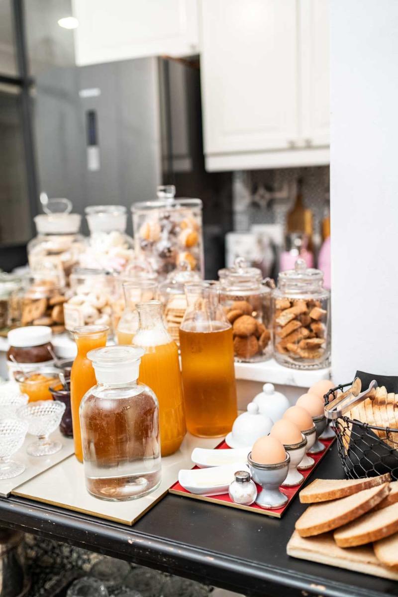 La colazione di LA PIAZZETTA ROOMS