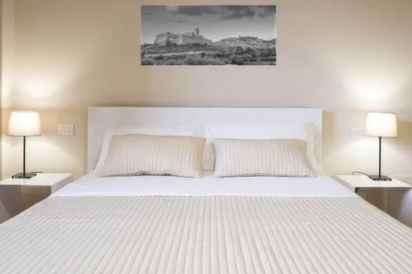 Assisium country house