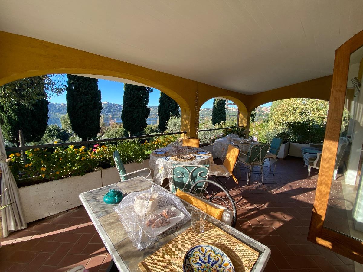 La colazione di IL NIDO DEL FALCO B&B