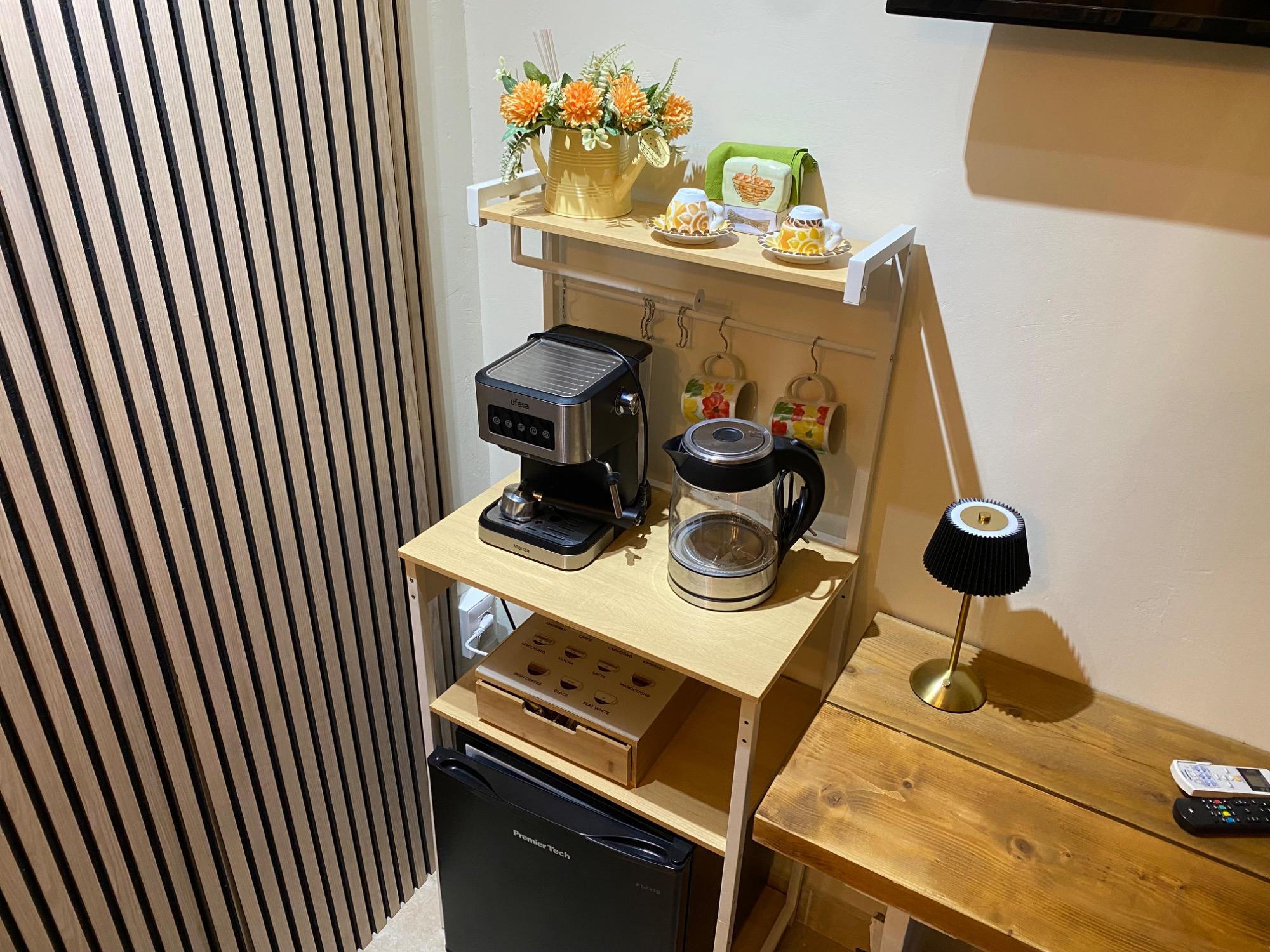 Matrimoniale Standard - Bollitore e Caffettiera