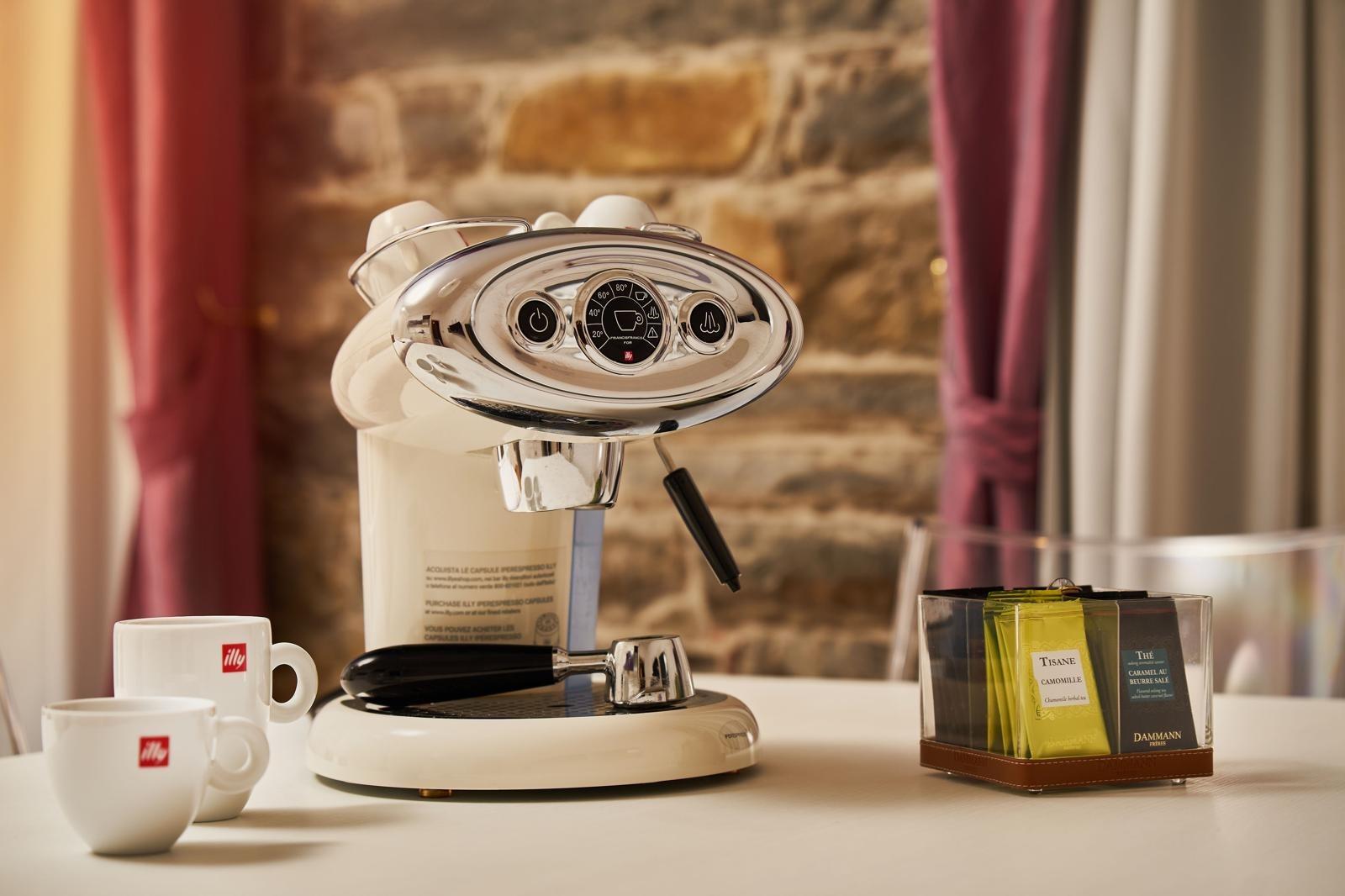 Macchina Espresso Illy