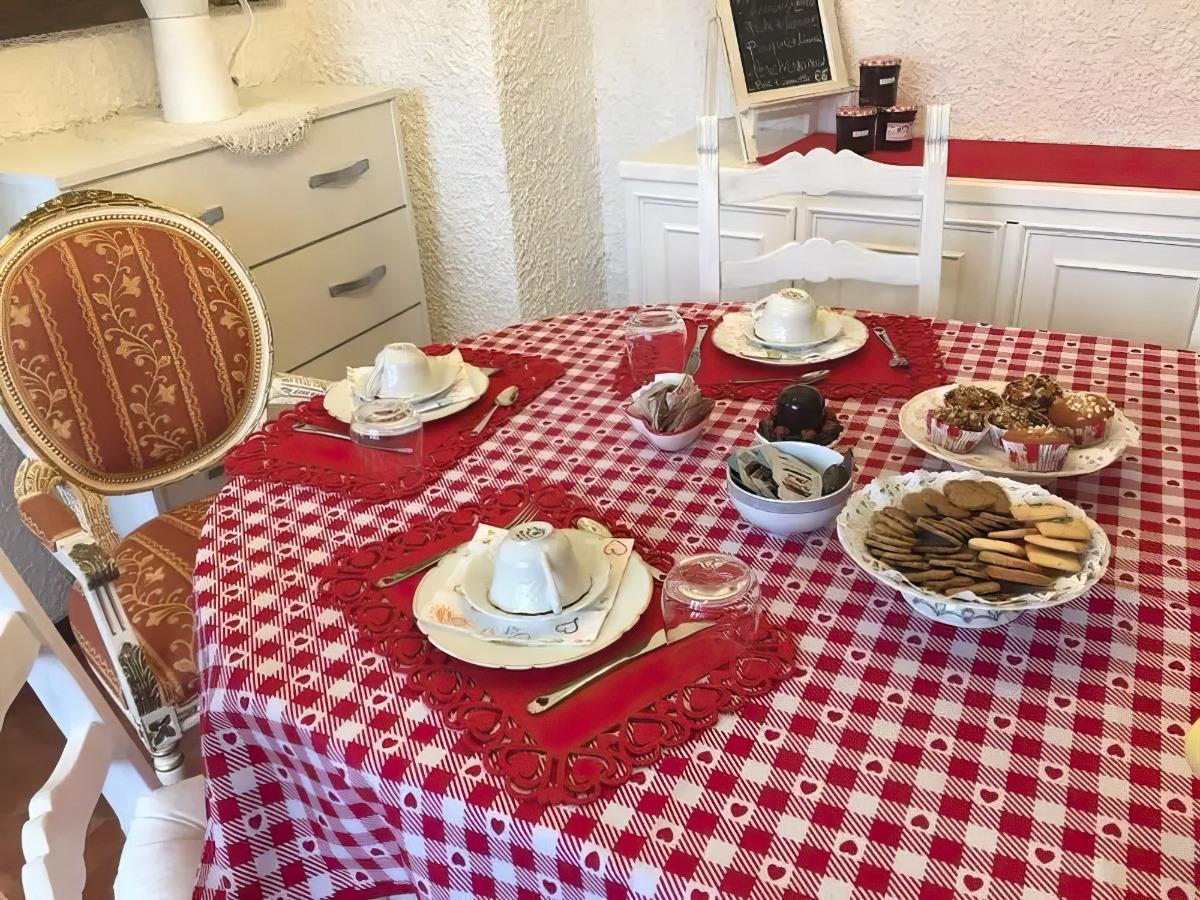 La colazione di B&B I LOVE PIETRA LIGURE GOURMET