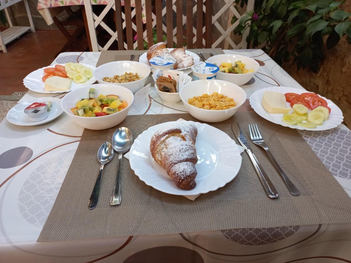 La colazione di IL GIARDINO DEGLI IRIS