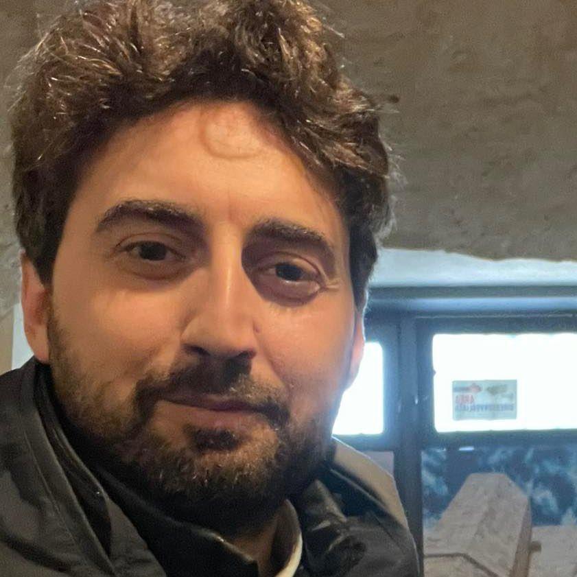 host profile image
