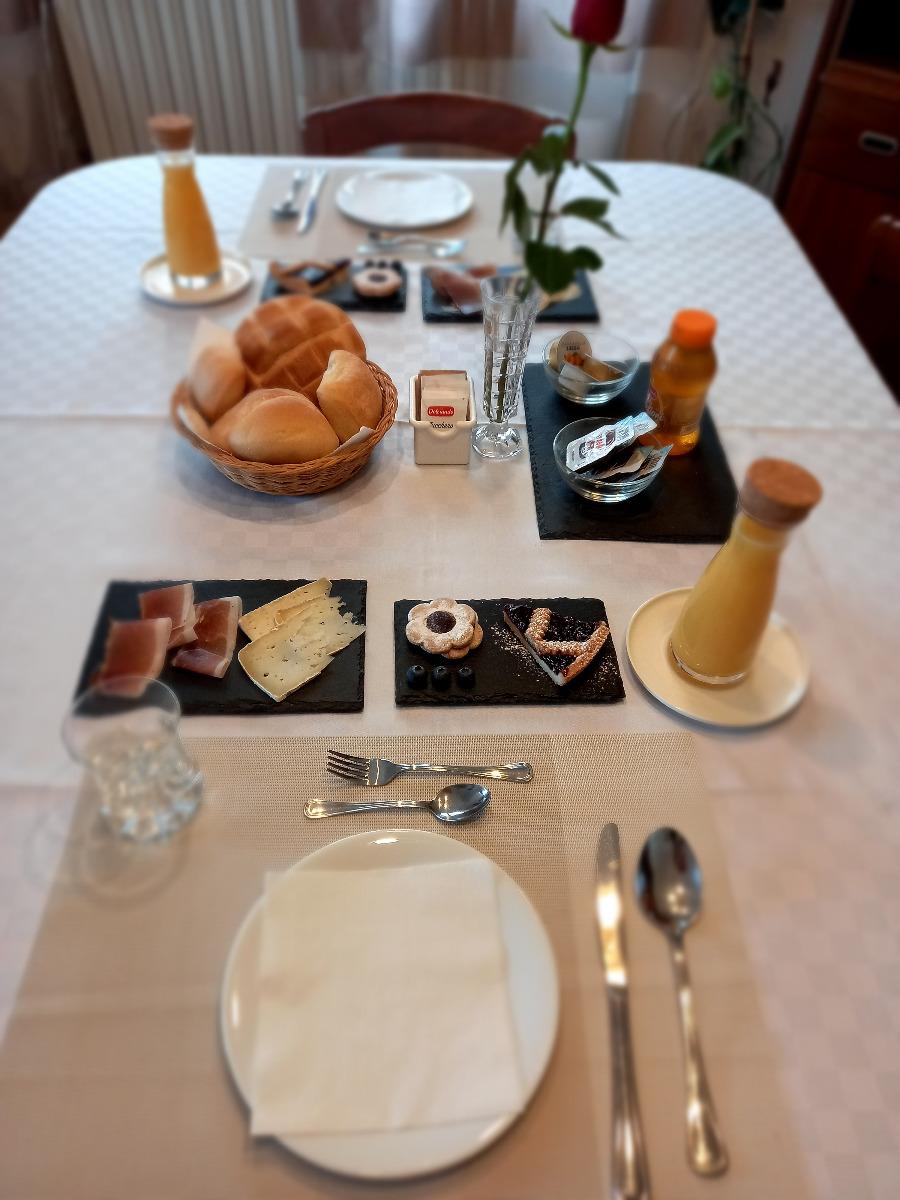 La colazione di B&B MIRAVALLE