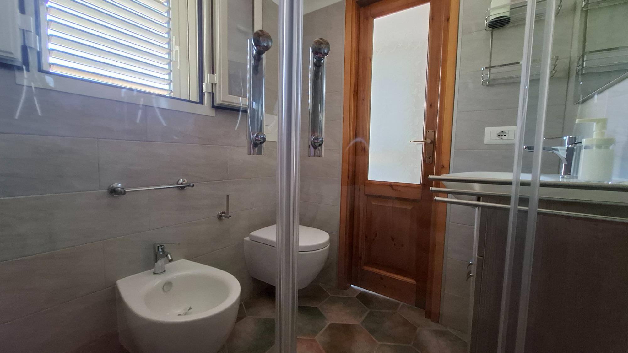 Bagno cameretta matrimoniale