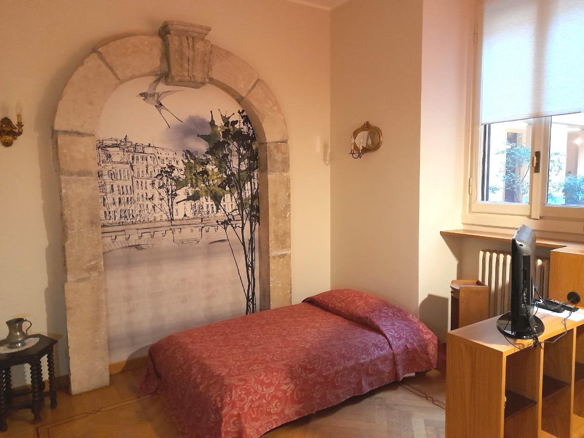 Sofa bed / living room - Divano letto in soggiorno - 115 x 190